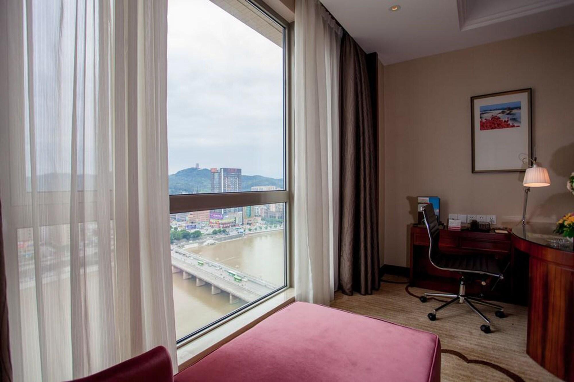Ramada Plaza Shaoguan City Centre Exterior photo