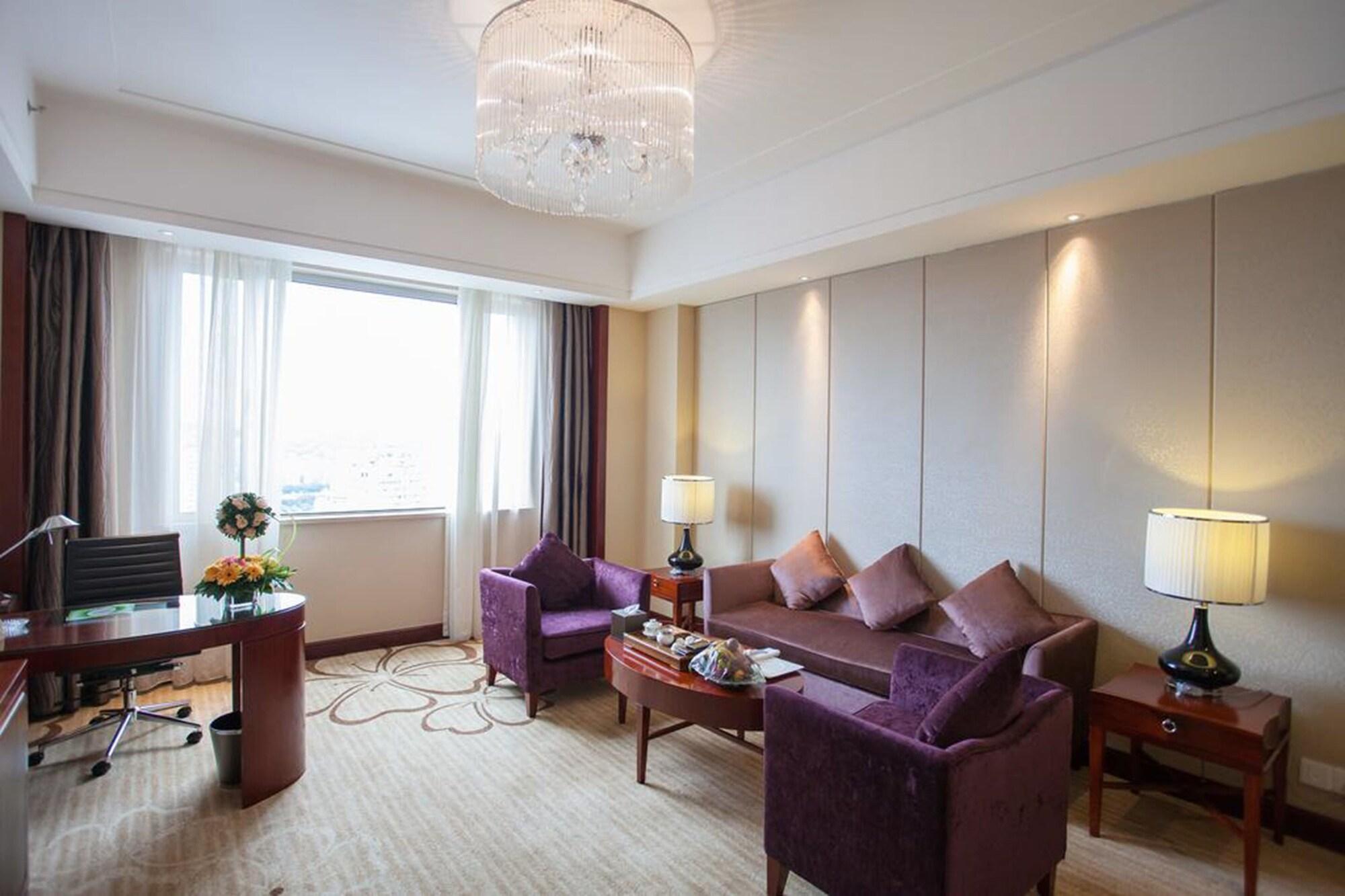 Ramada Plaza Shaoguan City Centre Exterior photo