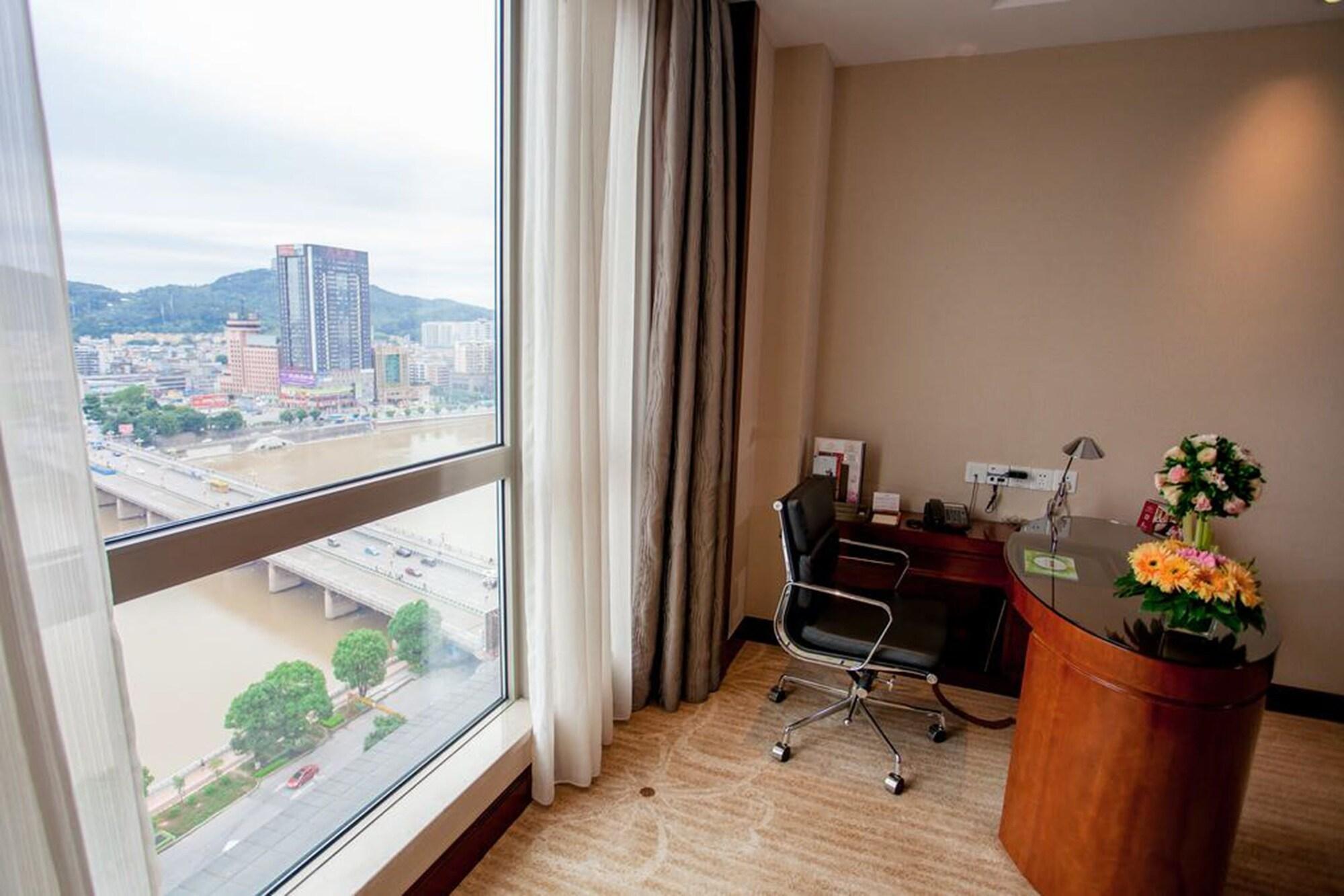 Ramada Plaza Shaoguan City Centre Exterior photo